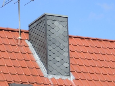 What time of year is best for chimney repair?